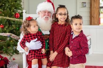 Docent_Prodigy_Carolina_Park_Christmas_2023_10386.jpg