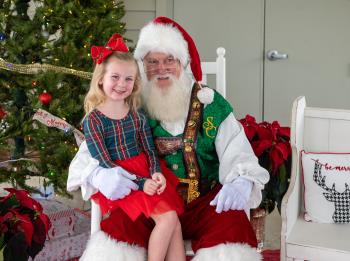 Docent_Prodigy_Carolina_Park_Christmas_2023_10517.jpg