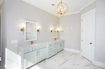 HBD_Middleton_Owner_s_Bathroom.jpg