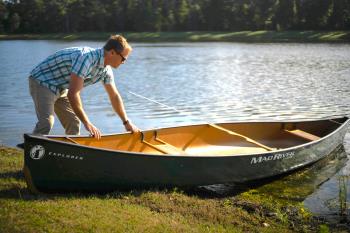 Launching_canoe.jpg