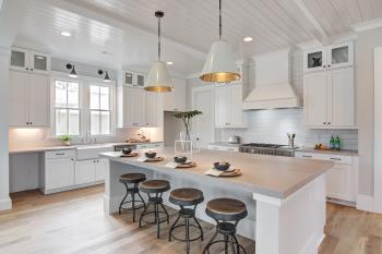 Saussy_Riverside_Kitchen.jpg